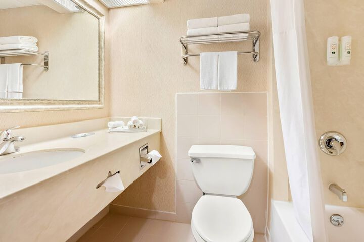 Quality Inn Edison-New Brunswick