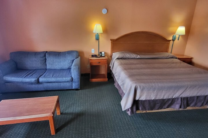 Room 14 of 29