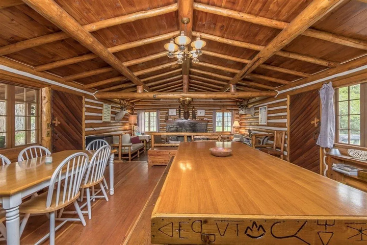 Ennis - T-lazy-b Ranch
