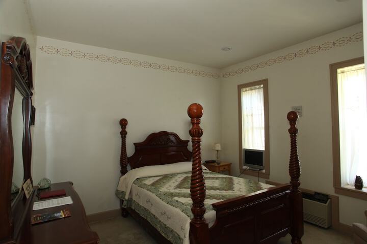 Room 17 of 68