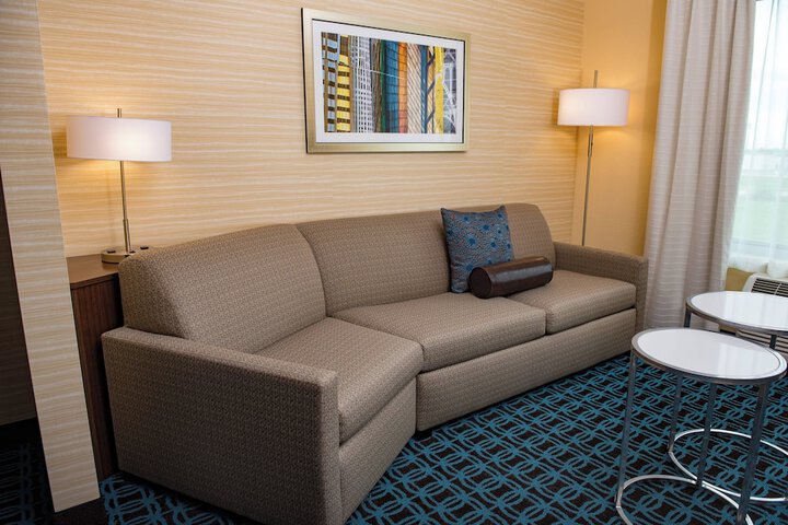 Room 9 of 23