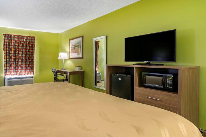 Room 38 of 54