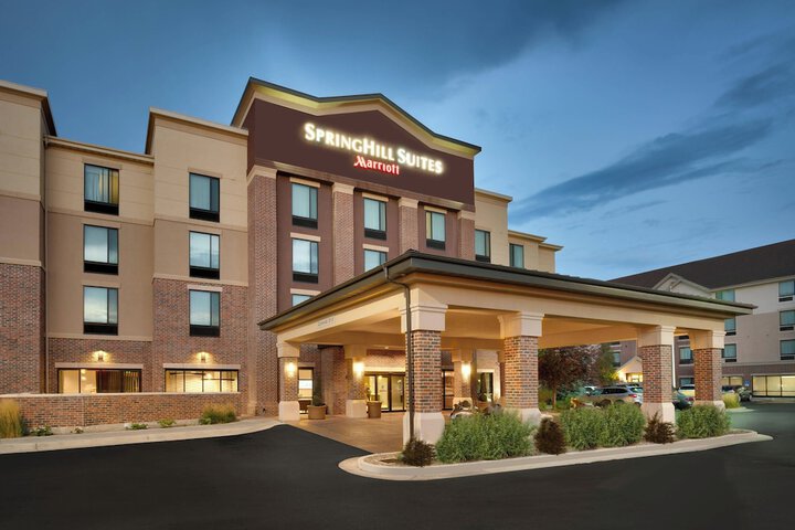Hotel 4 of 30