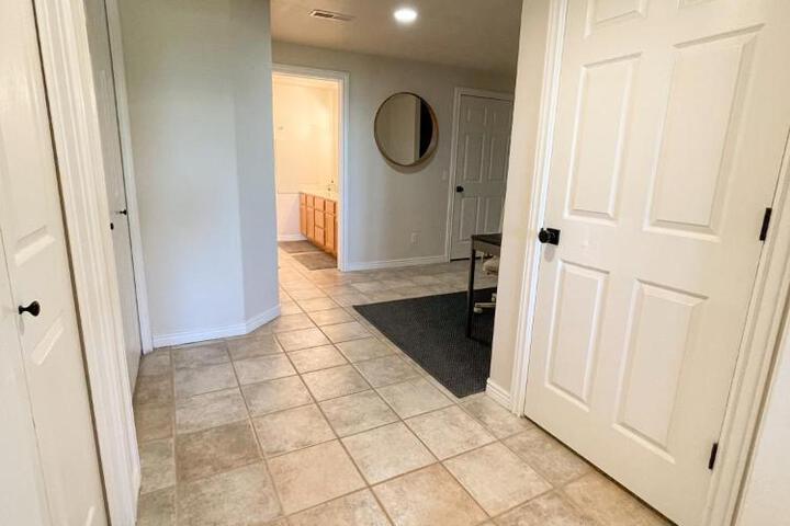 City View Retreat 2 BR 1 B