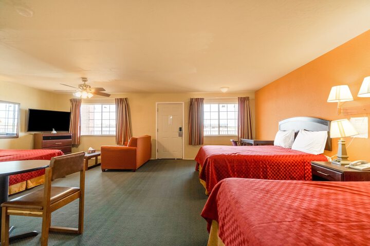 Stamford Inn