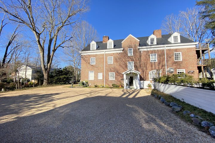 Abigail Inn