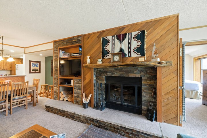 Evergreen Condominiums by Vail Resorts
