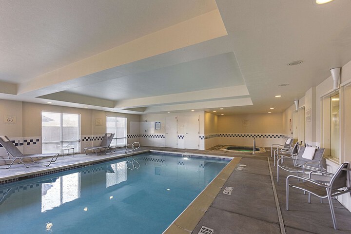 Pool 6 of 40
