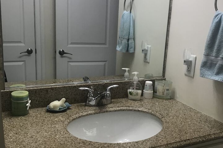 Room 35 of 75