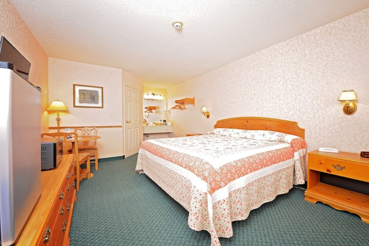 Room 18 of 22