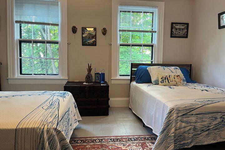 Room 46 of 85