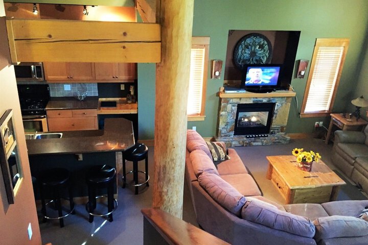 Room 8 of 20