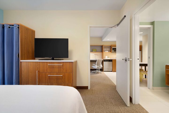 Home2 Suites by Hilton Joliet / Plainfield