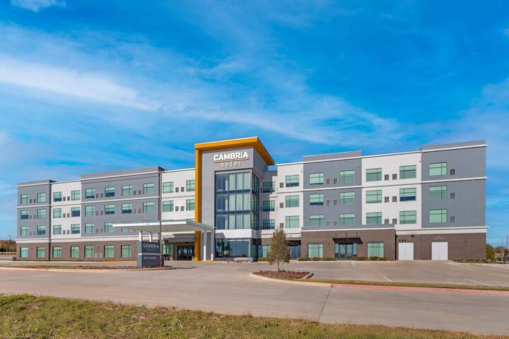 Cambria Hotel Northlake Conference Center - Roanoke