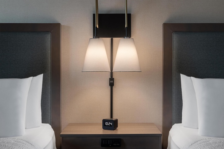 Hampton Inn & Suites Roanoke-Downtown