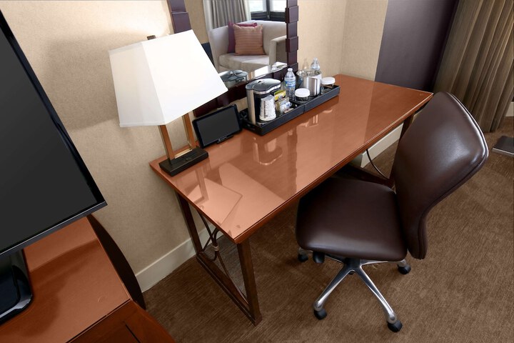 Room 83 of 176