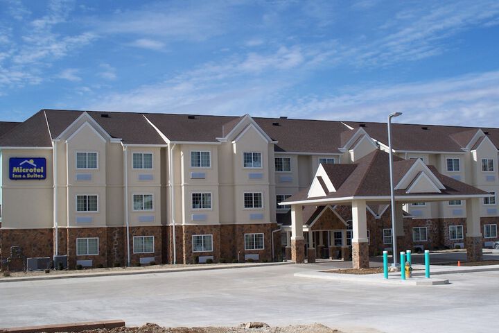 Microtel Inn & Suites by Wyndham Quincy Downtown / River Area