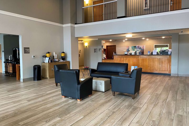 Hotel Interior 2 of 16