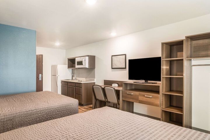 Room 20 of 39