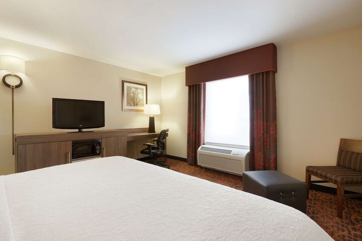 Hampton Inn Wichita Falls Sikes Senter Mall