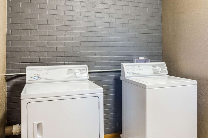 Quality Inn Buffalo