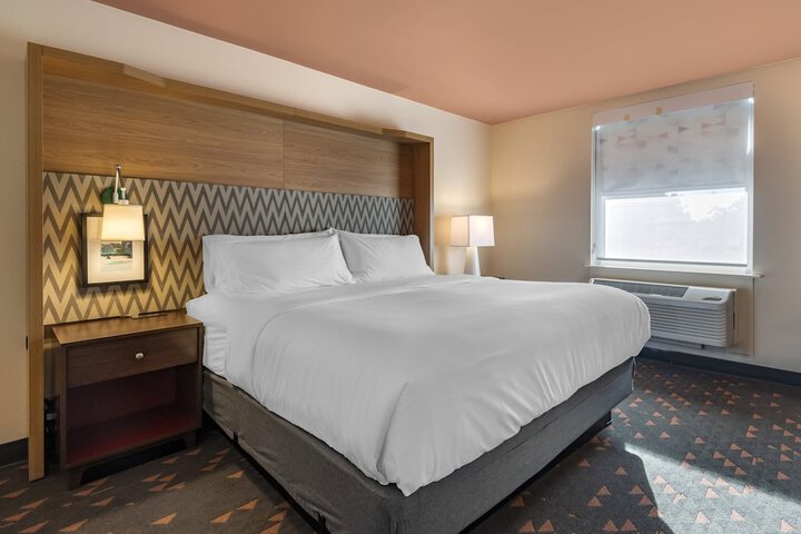 Holiday Inn Bangor by IHG