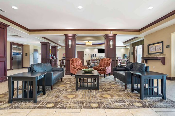 Hotel Interior 17 of 52