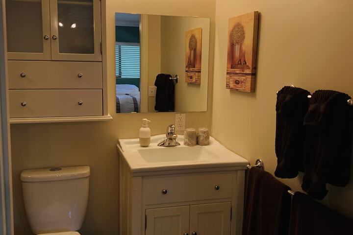 Room 16 of 74
