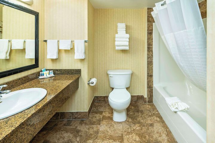 Comfort Inn & Suites Edson