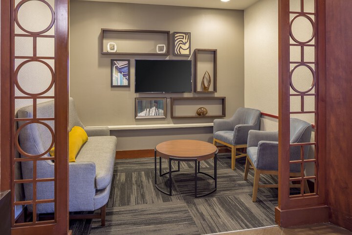 Hotel Interior 10 of 35