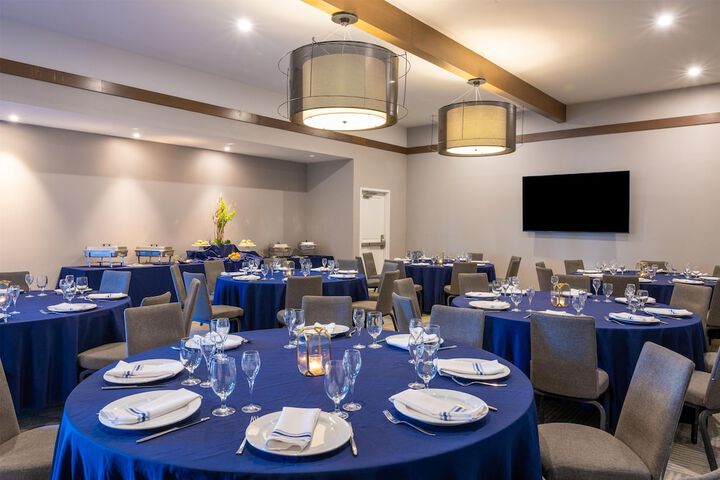 Inn at the Pier Pismo Beach Curio Collection by Hilton