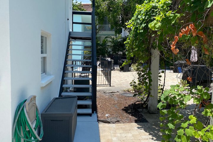 Tropical Breeze Resort