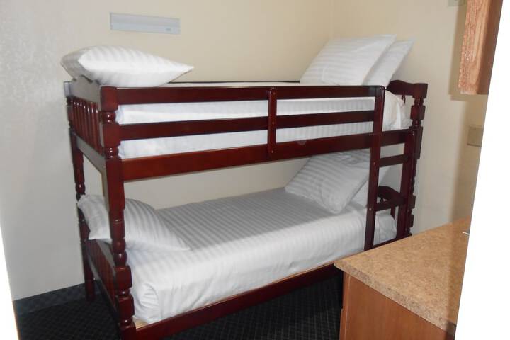 Room 14 of 43