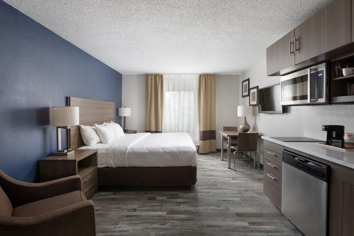 Room 9 of 31