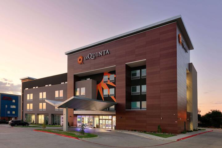 Hotel 3 of 43