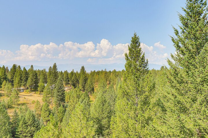 Cozy Eureka Getaway - Hike Bike, Hunt & Fish!