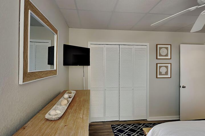 Room 62 of 104