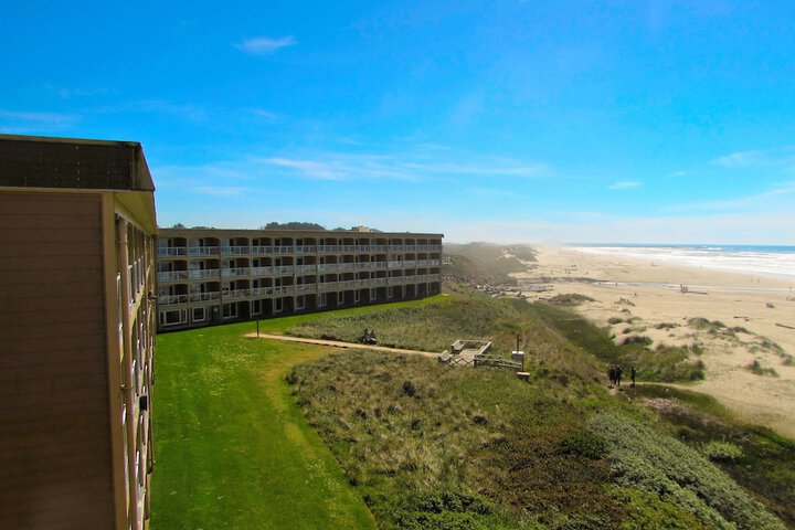 Driftwood Shores Resort & Conference Center