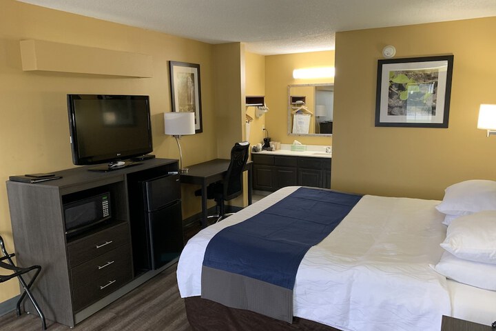 Room 29 of 44