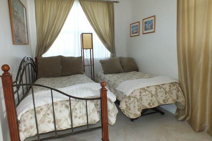 Room 56 of 184