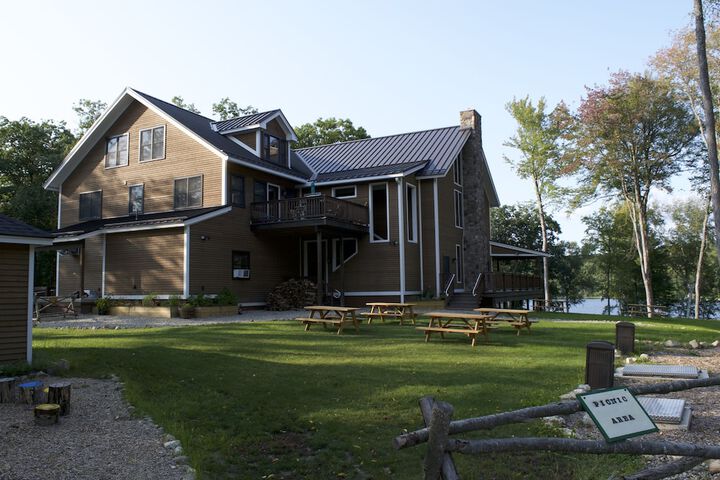 The Retreat at Norwich Lake