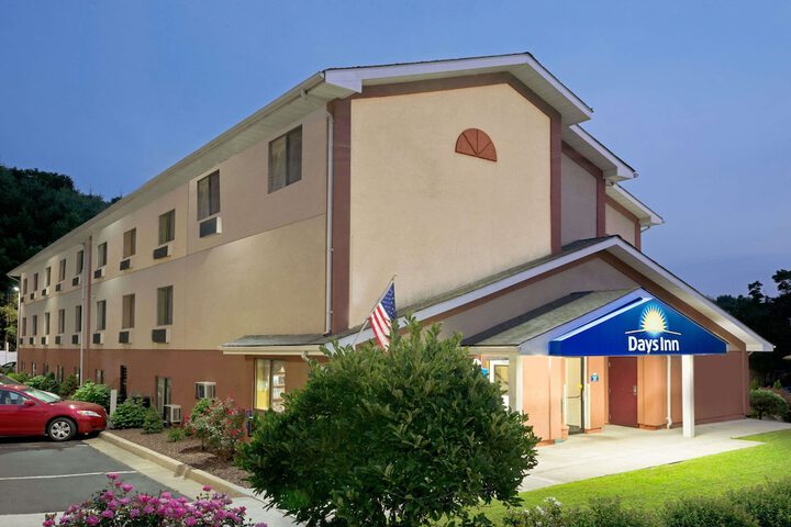 Hotel 3 of 13