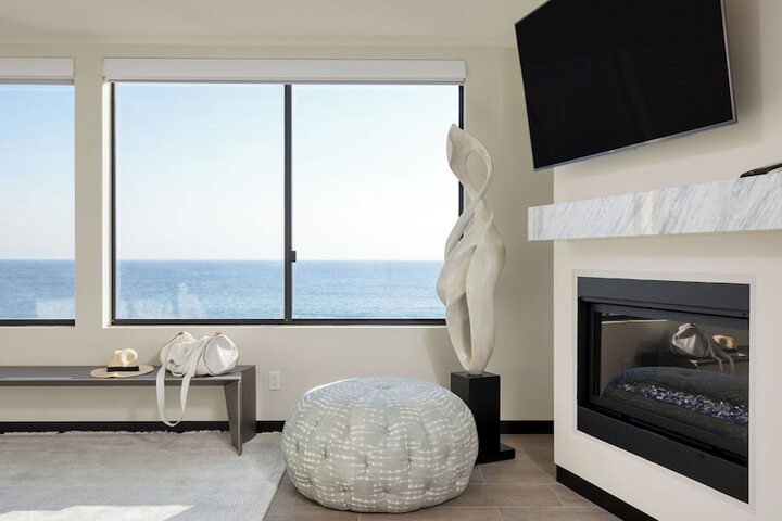 Matador by Avantstay Ocean Front Malibu Pad w / Rooftop Patio