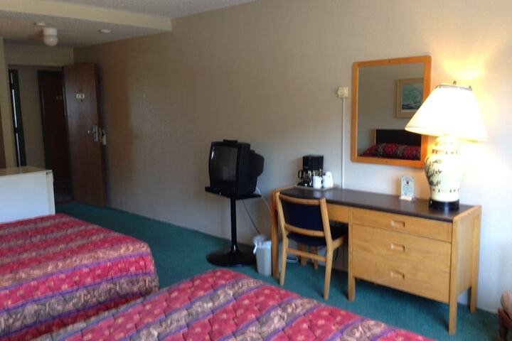 Room 38 of 68