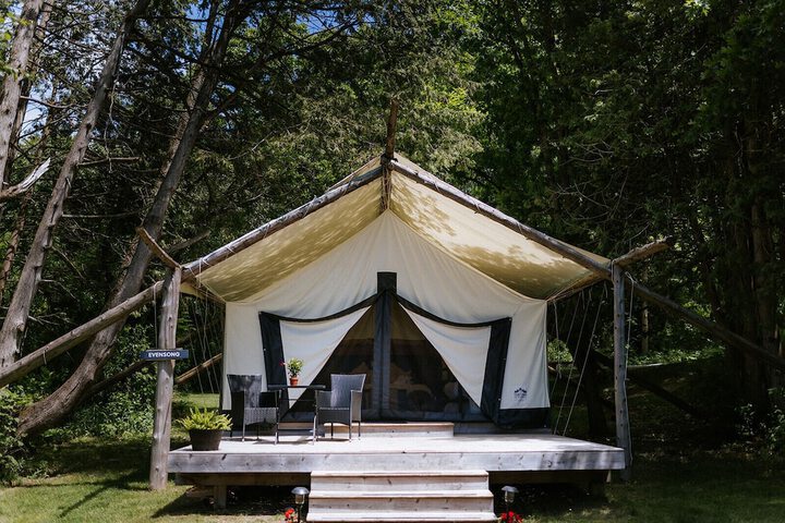 Whispering Springs Wilderness Retreat