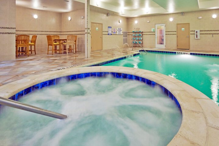 Pool 7 of 43