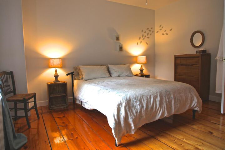 Room 17 of 39