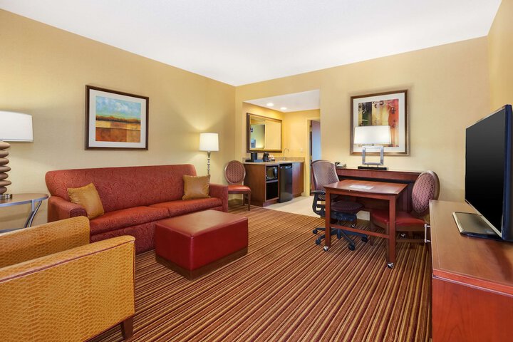 Room 12 of 45