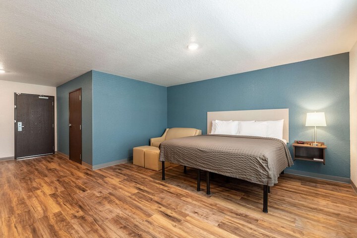 WoodSpring Suites Sanford North I-4 Orlando Area
