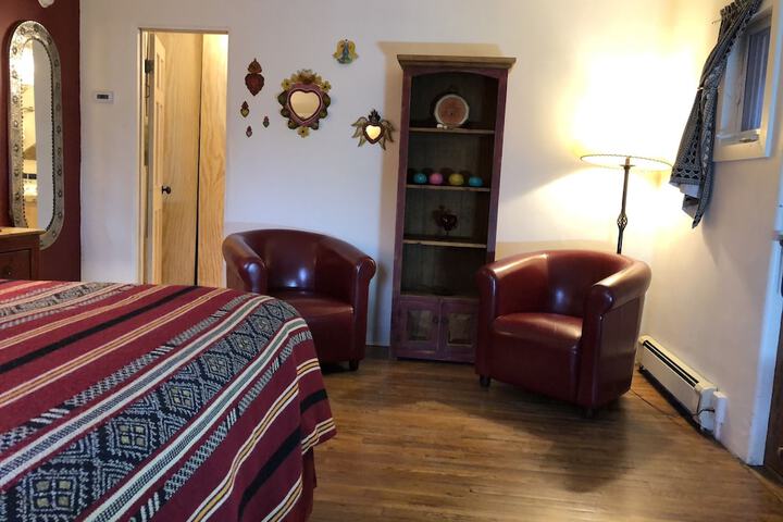 Room 21 of 80